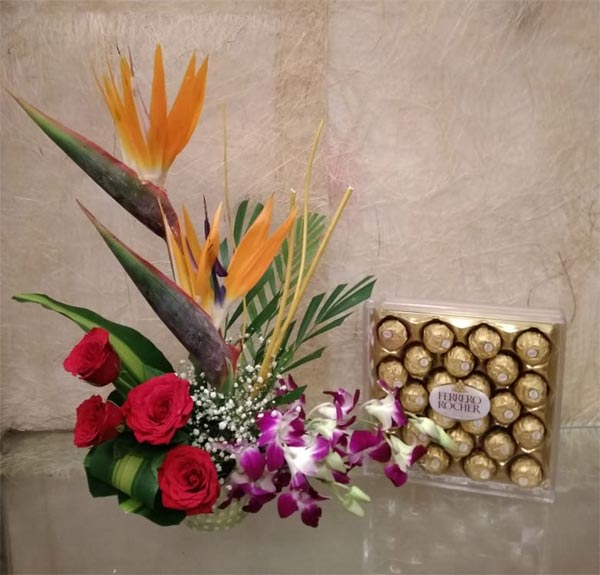 Ferrero Rocher & Flowers