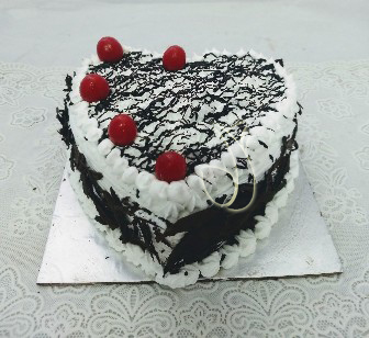 Black Forest Heart shape Cake