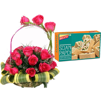 Round Basket of Pink Roses & 500Gm Soan Papdi