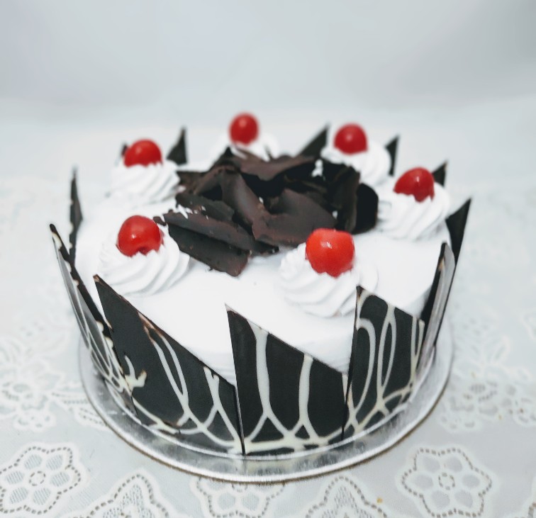 1kg Black Forest Cake