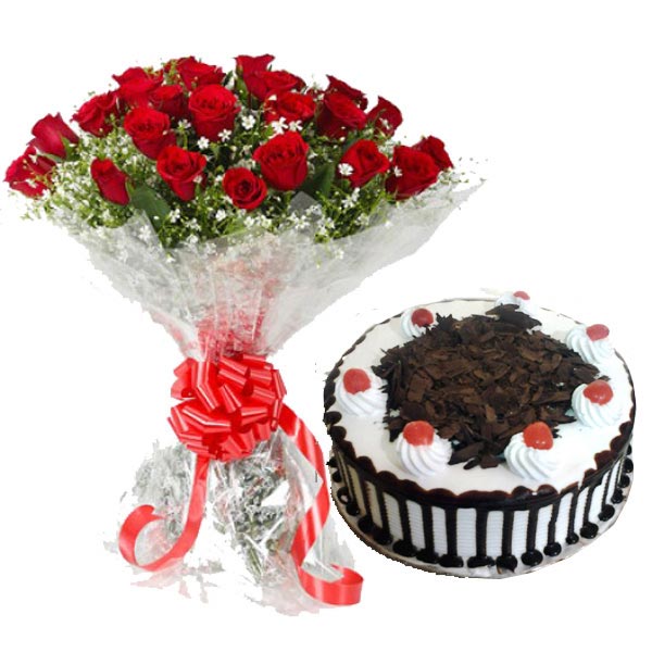 Bunch of 12 Roses and 1/2kg Cake